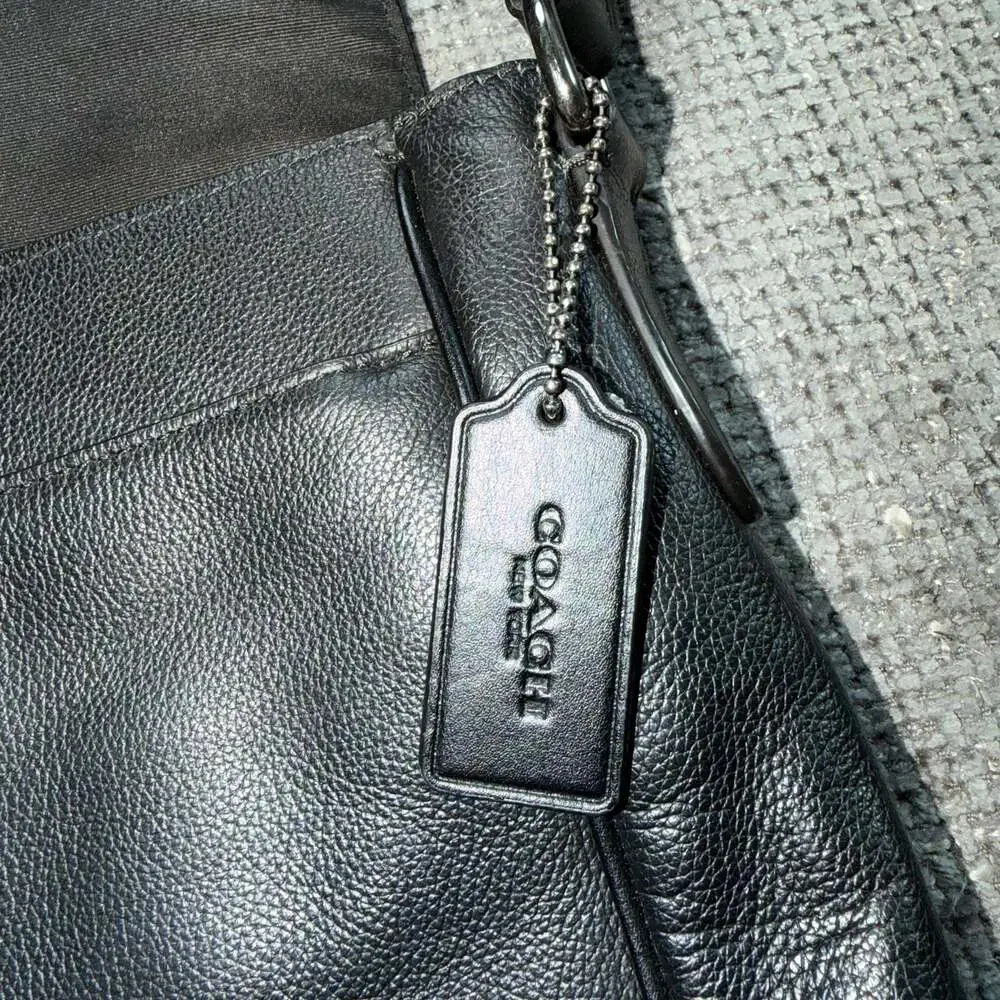 Coach  Messenger Bag in Black Pebble Leather